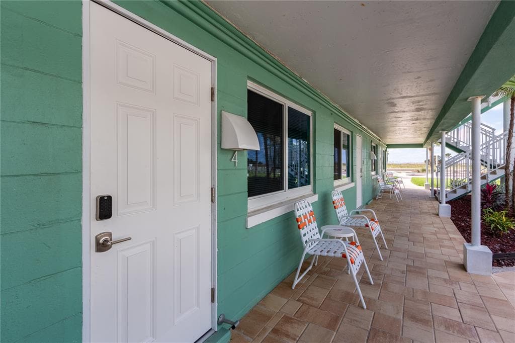 11730 GULF BOULEVARD 4 photo 9