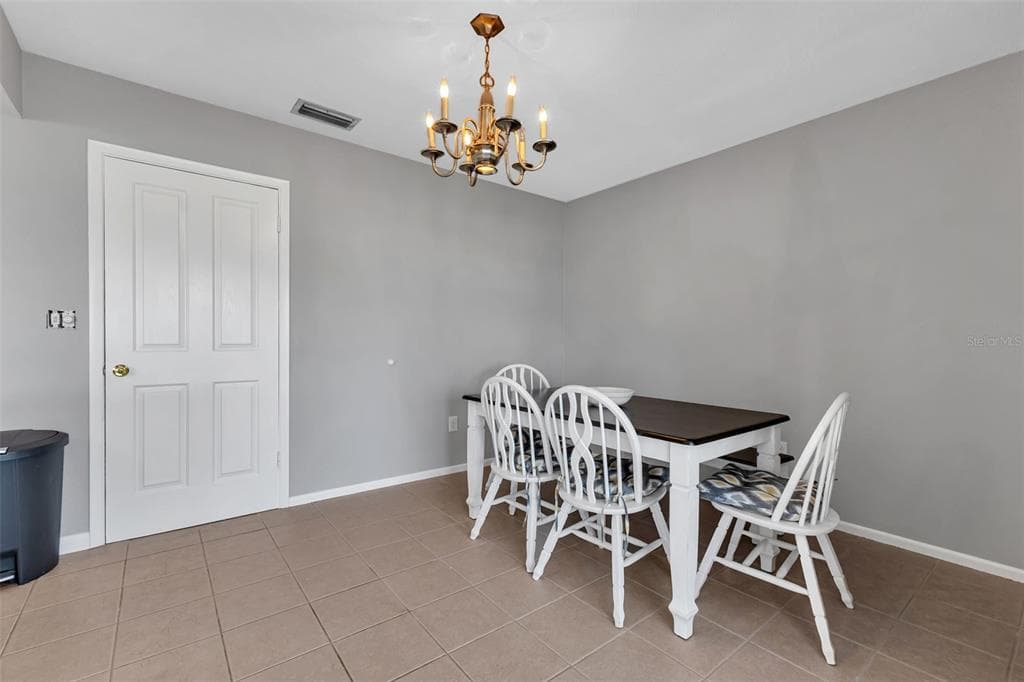 155 MORGAN LANE SE photo 22