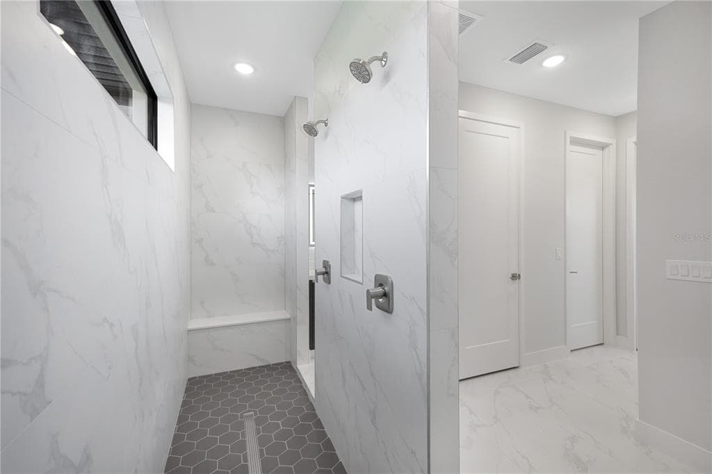 10123 BOYLSTON STREET photo 15