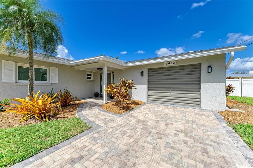 4412 DOLPHIN LANE 5