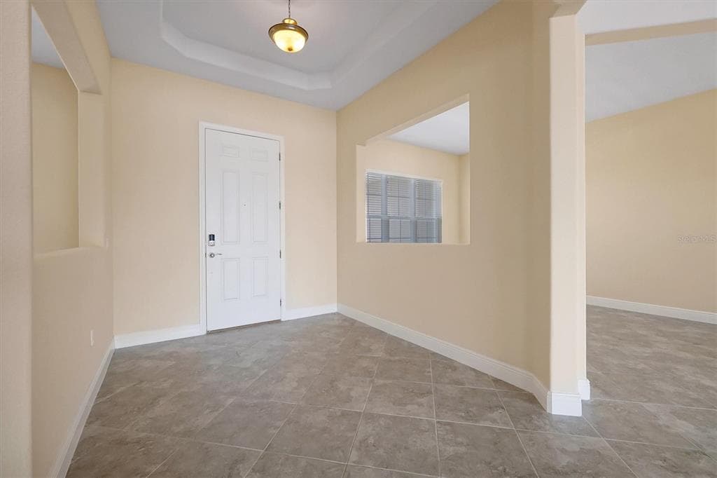 870 SPINNAKER WAY photo 8