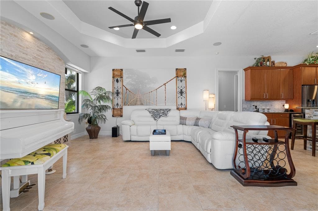 3615 TOWHEE COURT 5