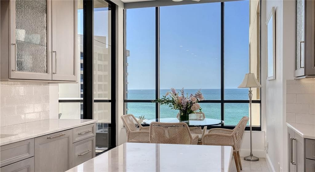 1241 GULF OF MEXICO DRIVE 803 photo 9