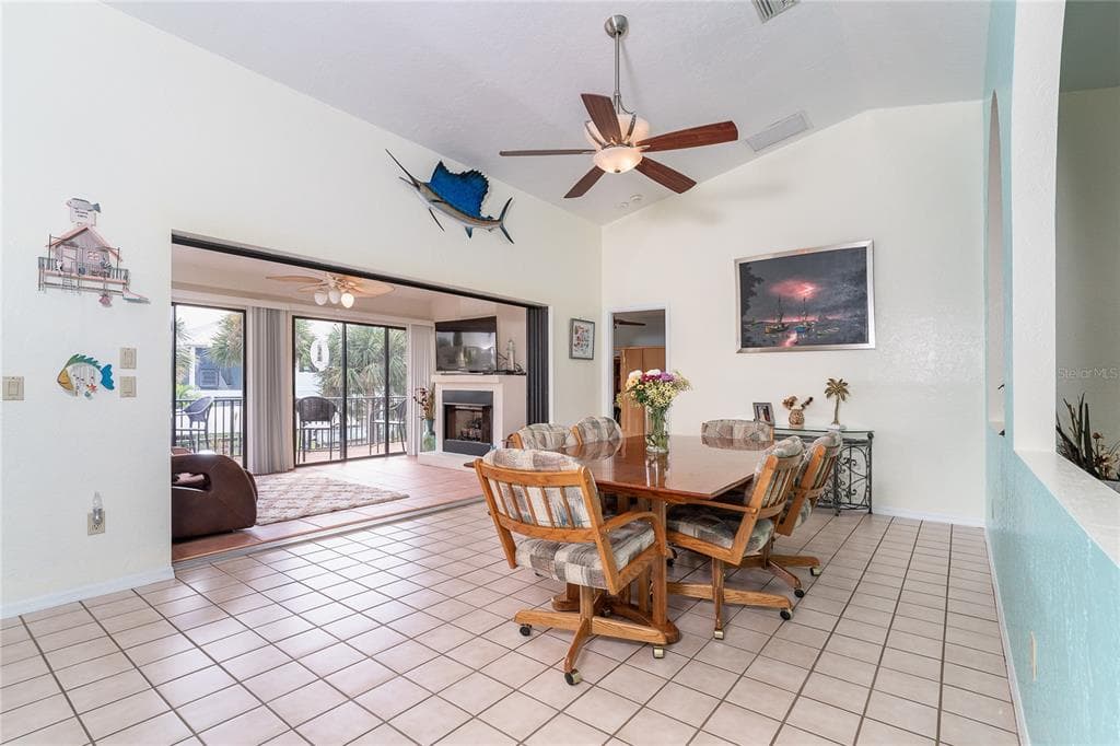 10467 MARION STREET photo 11