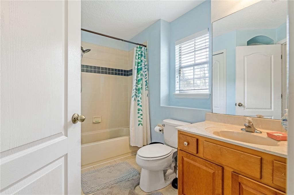 2060 DOYLE ROAD photo 9