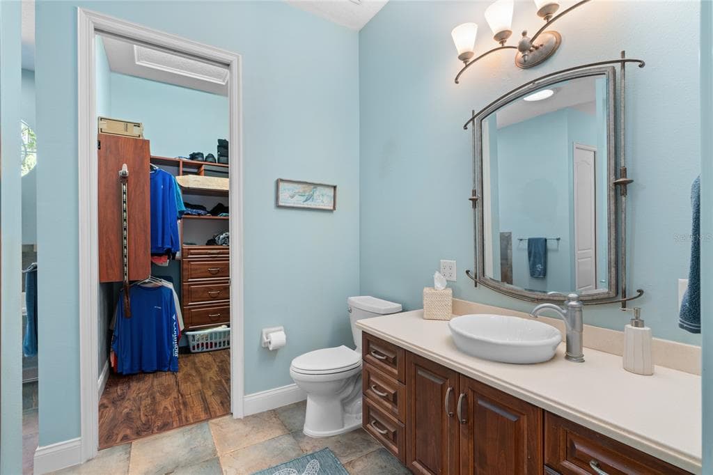 2305 HONTOON ROAD photo 23