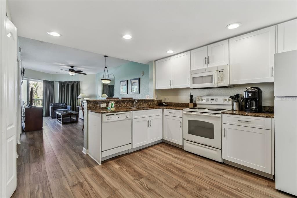 12000 GULF BOULEVARD 309N photo 12