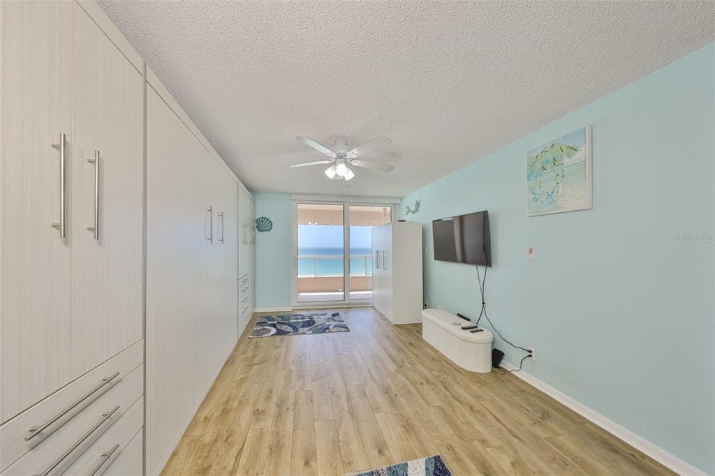 1340 GULF BOULEVARD 11C photo 17