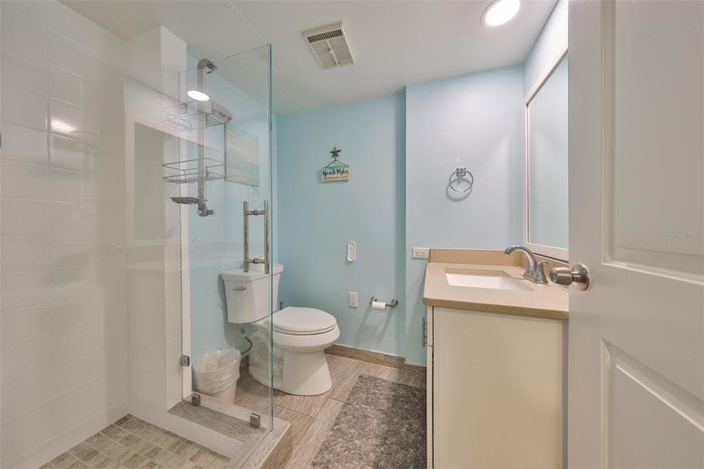1340 GULF BOULEVARD 11C photo 24