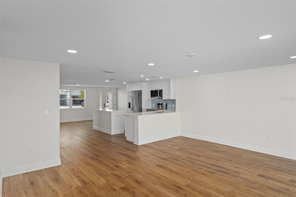 13611 EVELANE DRIVE photo 17
