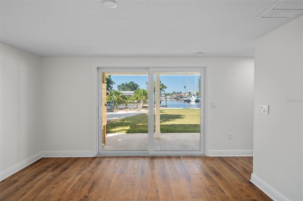 13611 EVELANE DRIVE photo 21