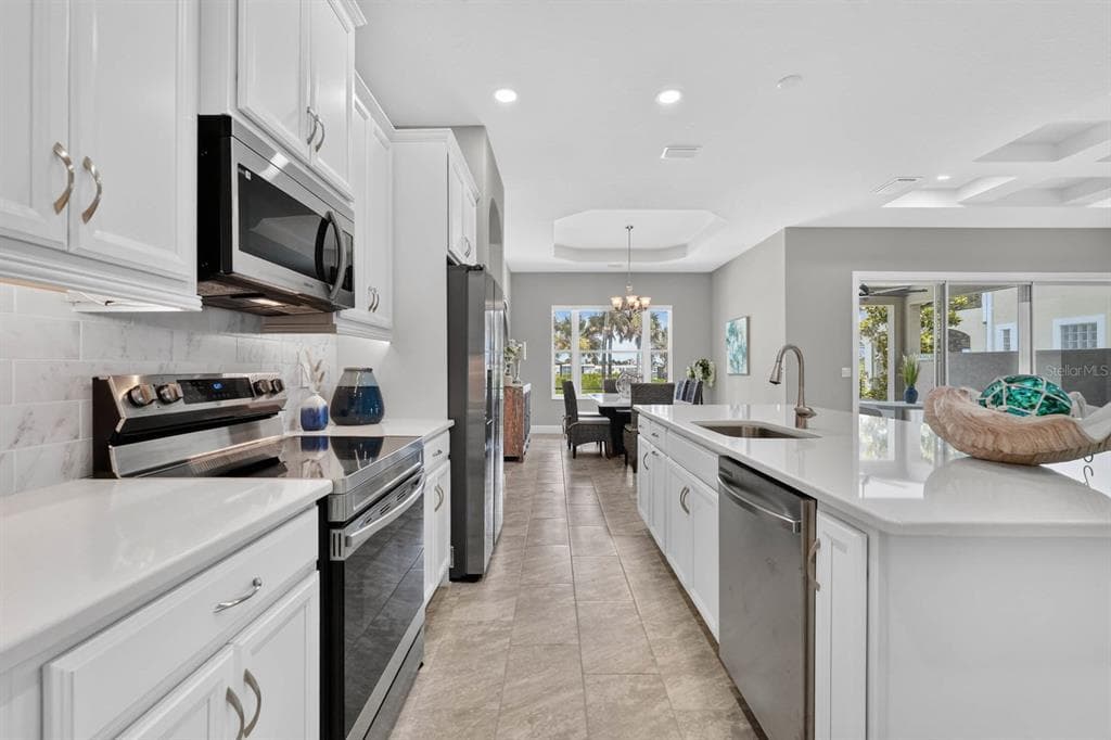 27 S RIVERWALK DRIVE photo 16