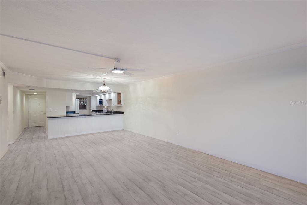 4761 INDEPENDENCE DRIVE 4761 photo 16