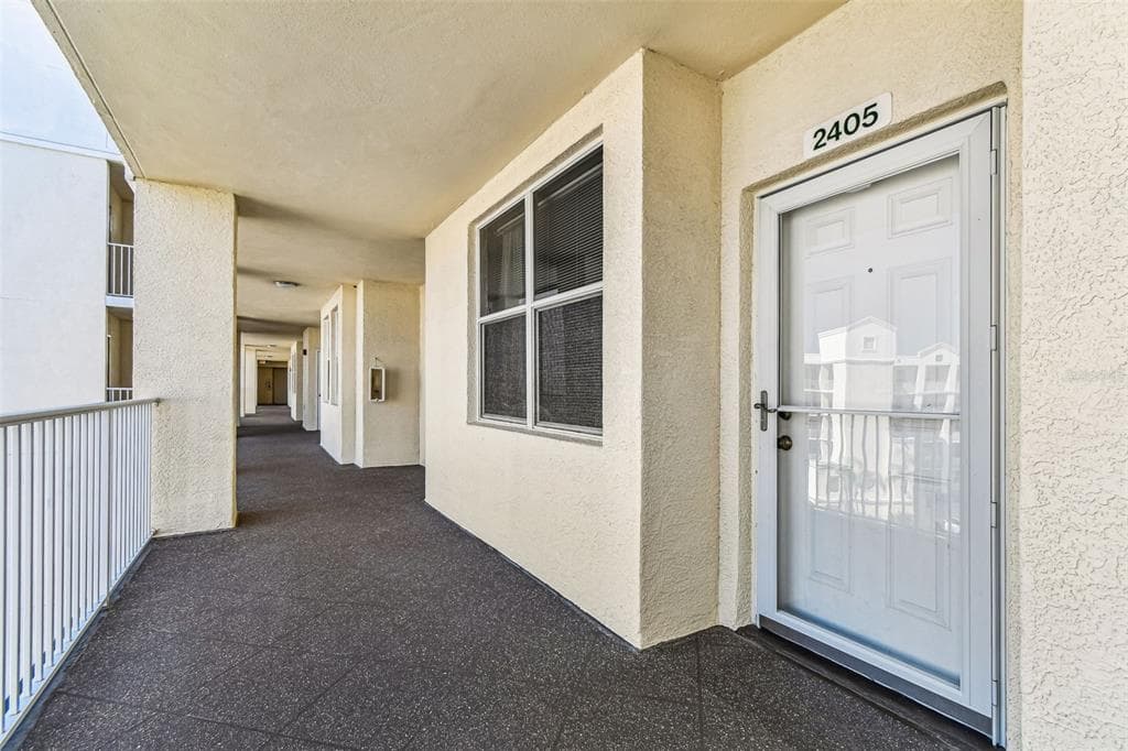 1200 COUNTRY CLUB DRIVE 2405 photo 11