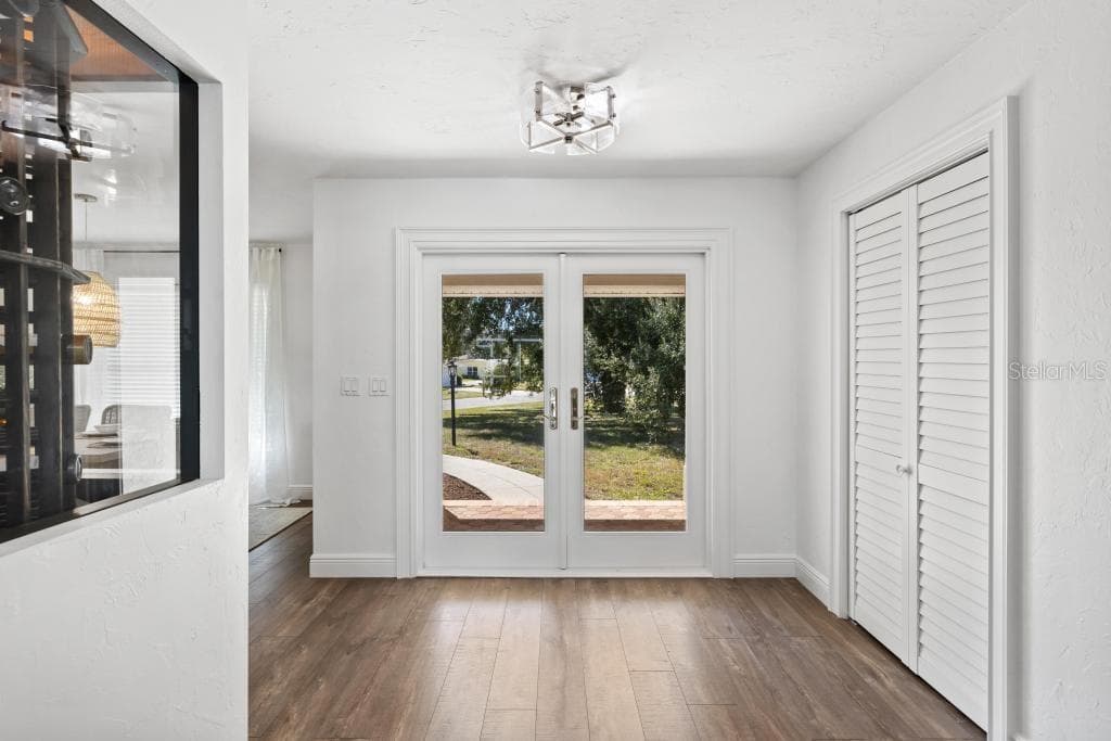 500 DONA DRIVE photo 6
