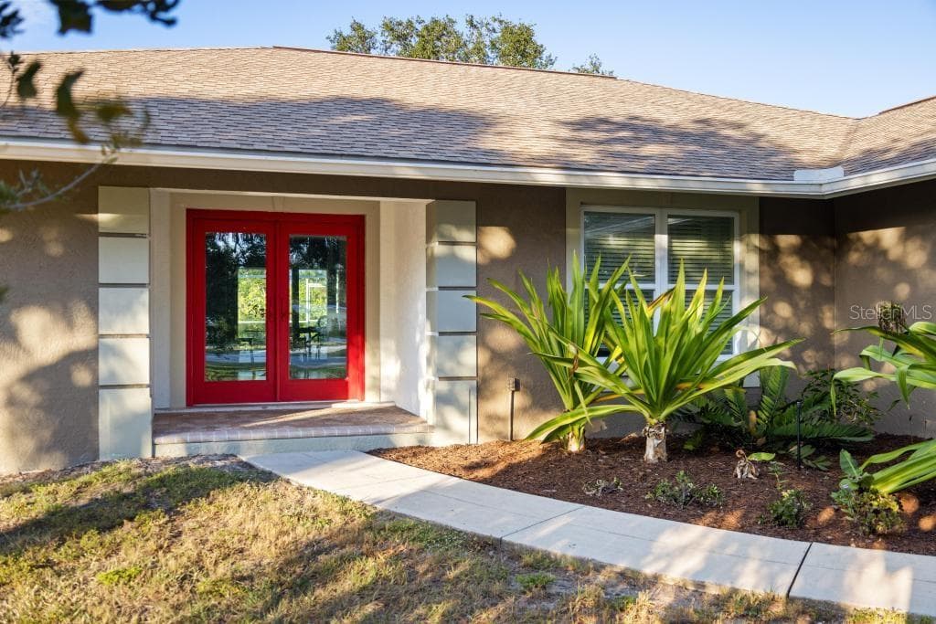 500 DONA DRIVE 5