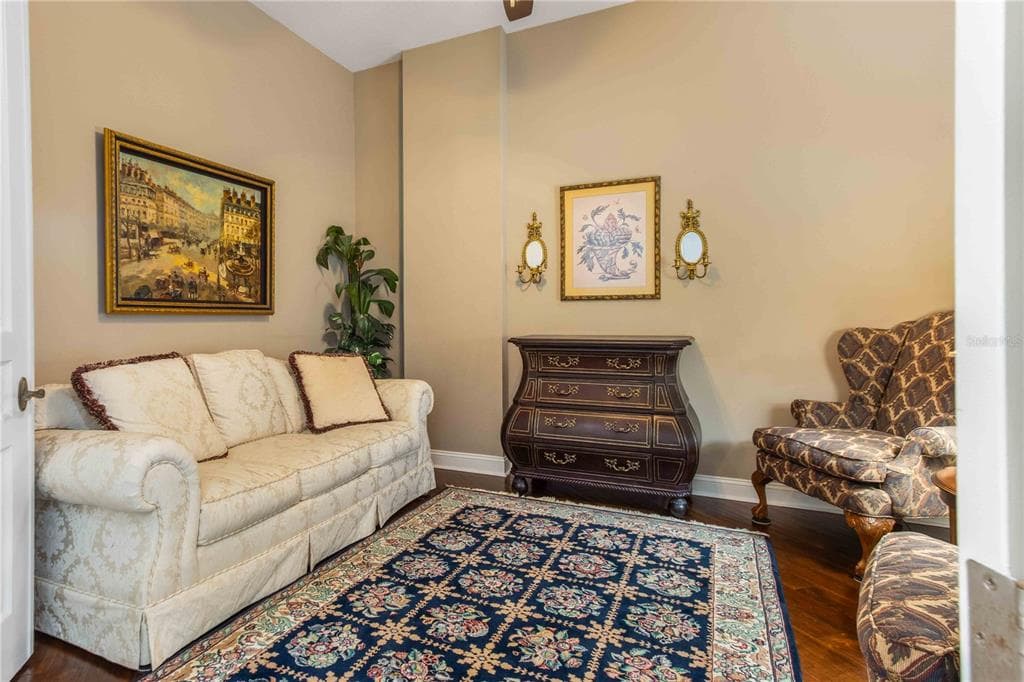 202 WINDWARD PASSAGE 603 photo 13