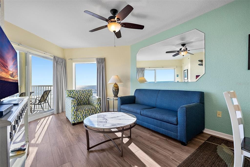 12000 GULF BOULEVARD 501-W photo 9