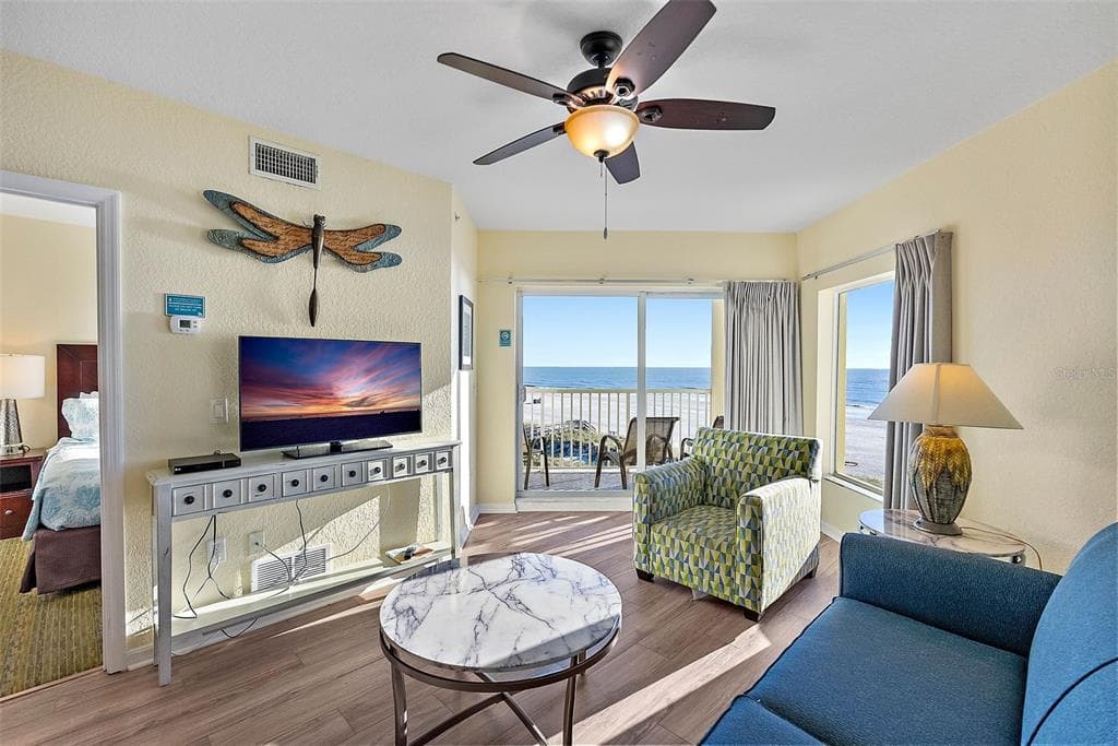 12000 GULF BOULEVARD 501-W photo 10