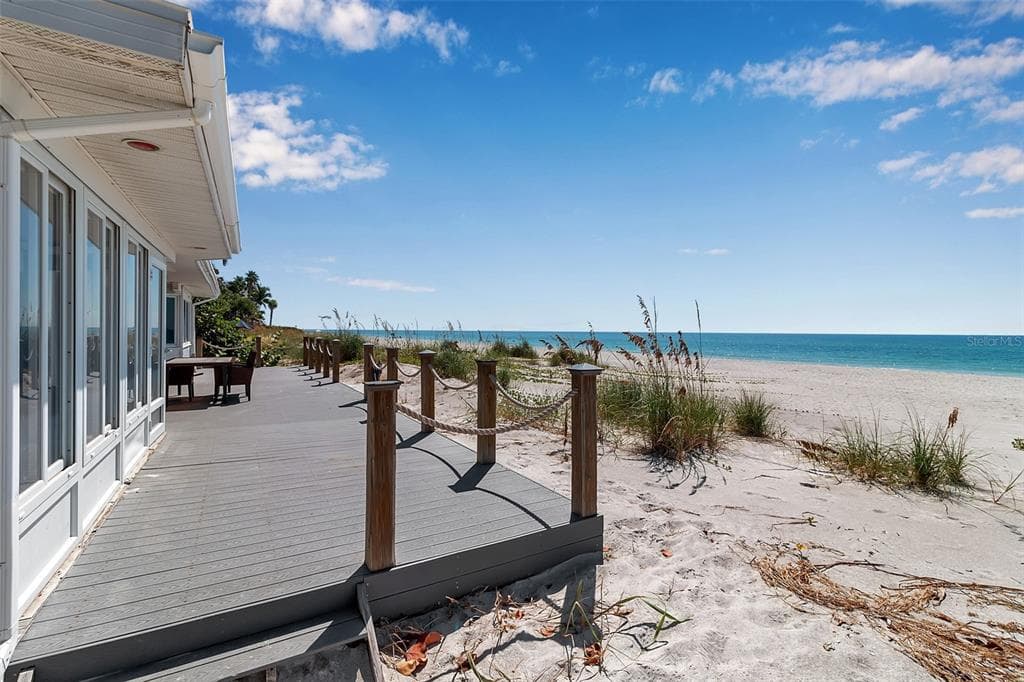 2819 GULF OF MEXICO DRIVE photo 11