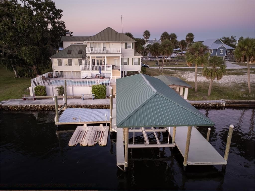 2130 NW 14TH STREET 5