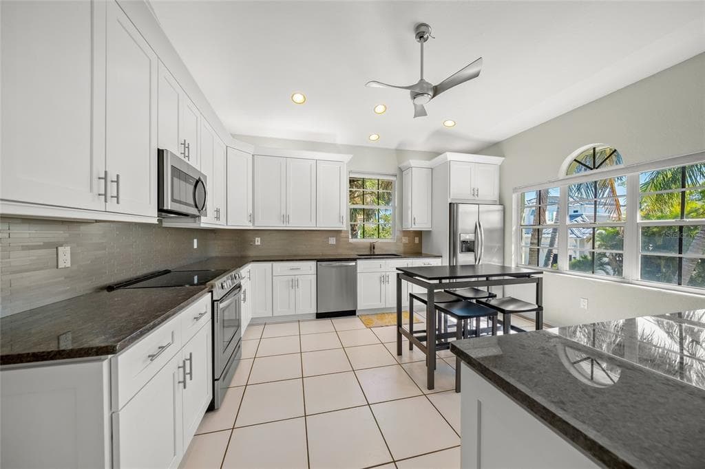 569 JUAN ANASCO DRIVE photo 18