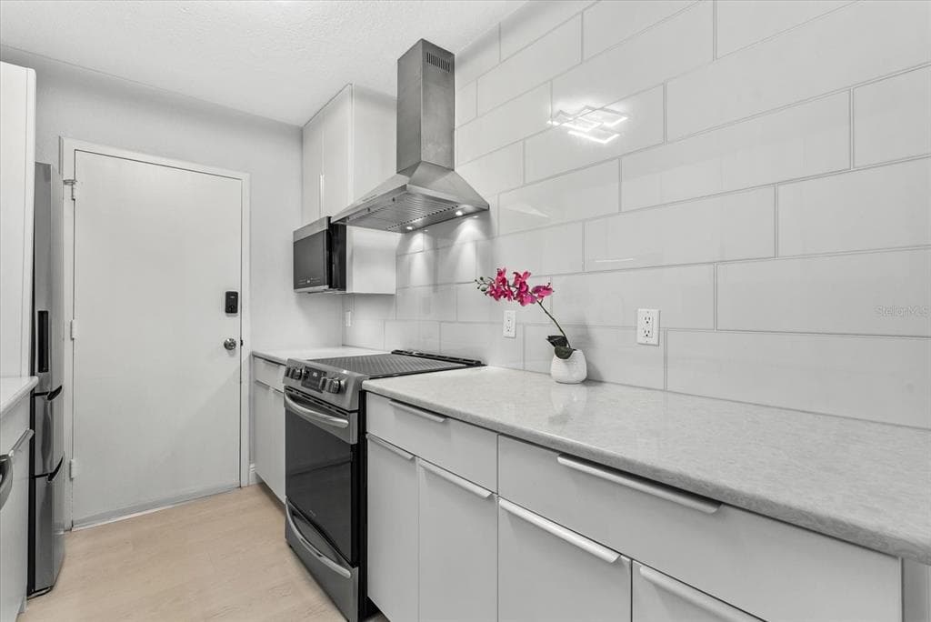 4822 OCEAN BOULEVARD 10E photo 10