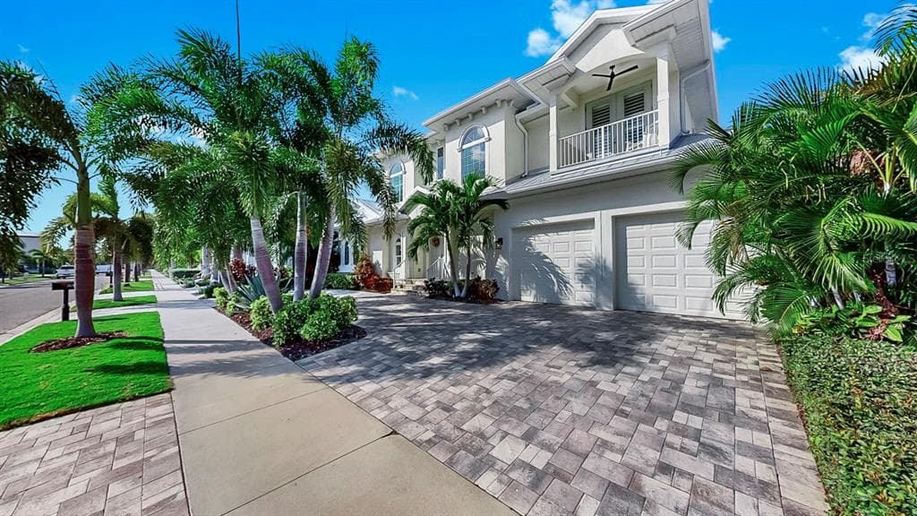 701 PINCKNEY DRIVE 5
