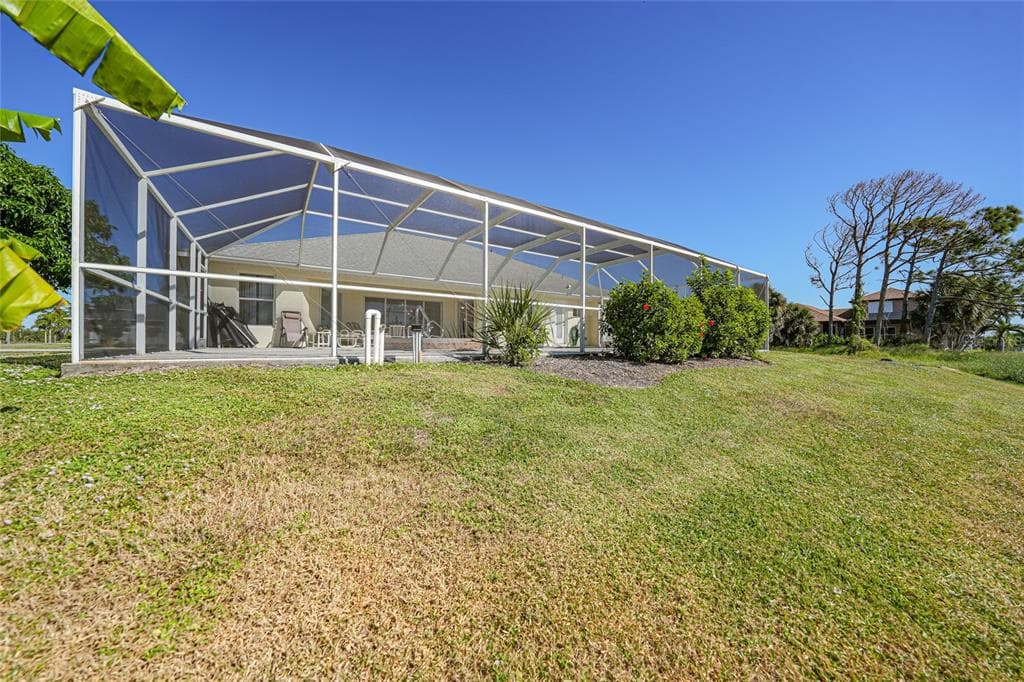 1185 ROTONDA CIRCLE photo 16