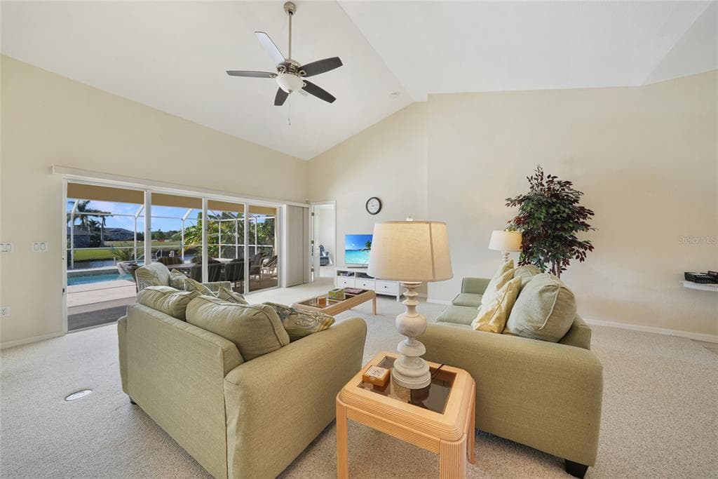 1185 ROTONDA CIRCLE photo 24