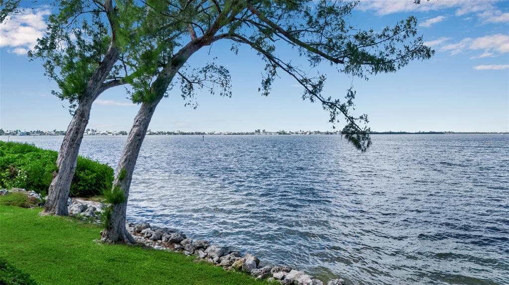 3840 MARINERS WAY #514A 5