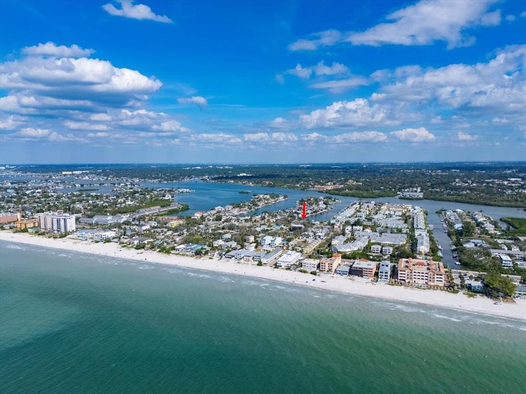 711 E GULF BOULEVARD 1