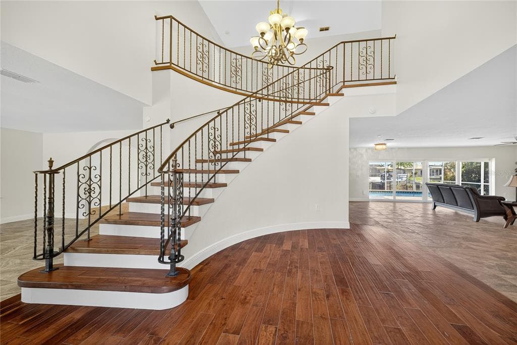 5124 SOUTH SHORE DRIVE 3