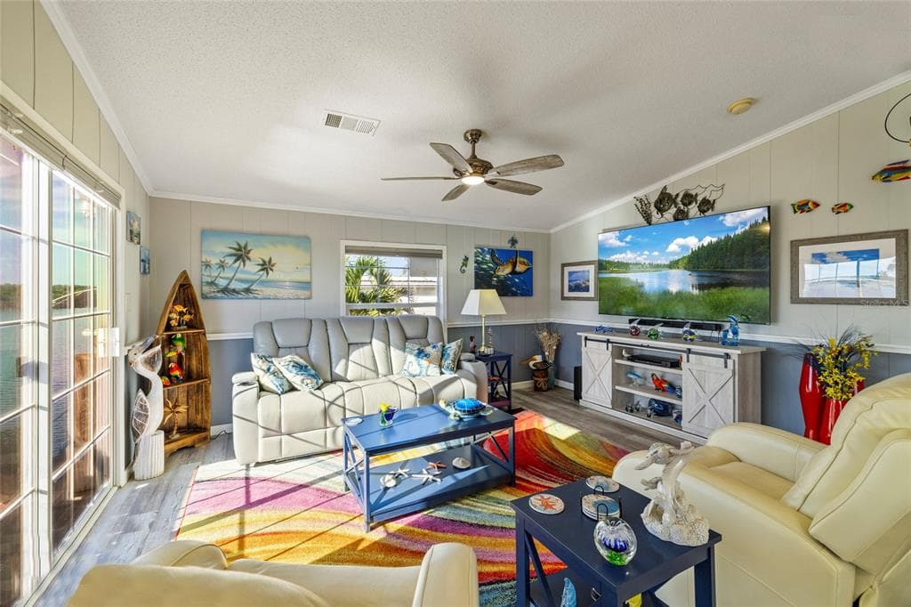 3413 BAYSIDE PARKWAY 4