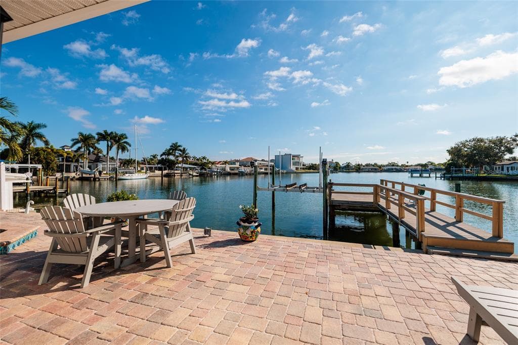 1440 SEA GULL DRIVE S 5