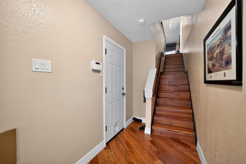 140 BRENT CIRCLE 5