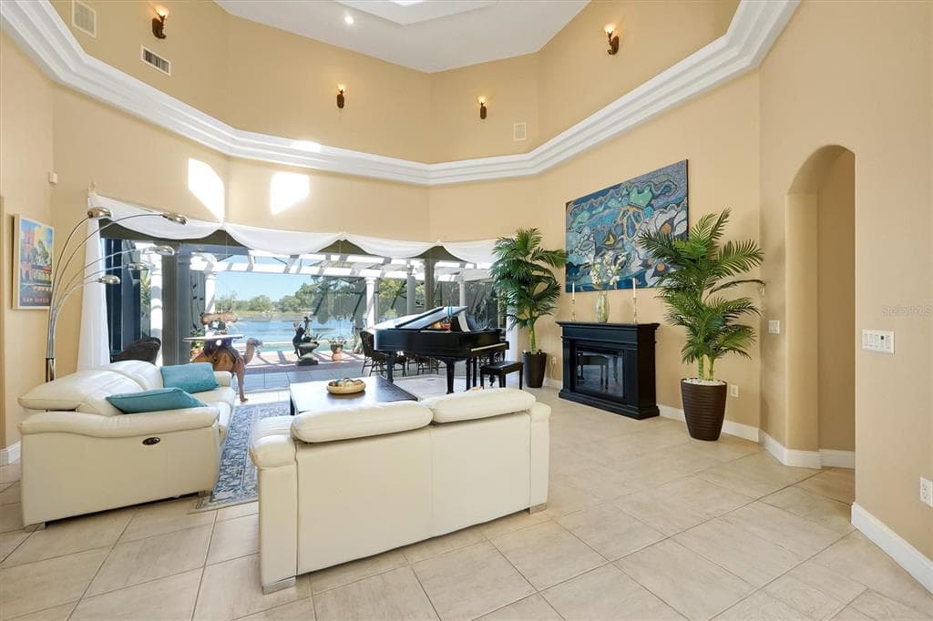 4209 LAKE LOCKHART DRIVE 4