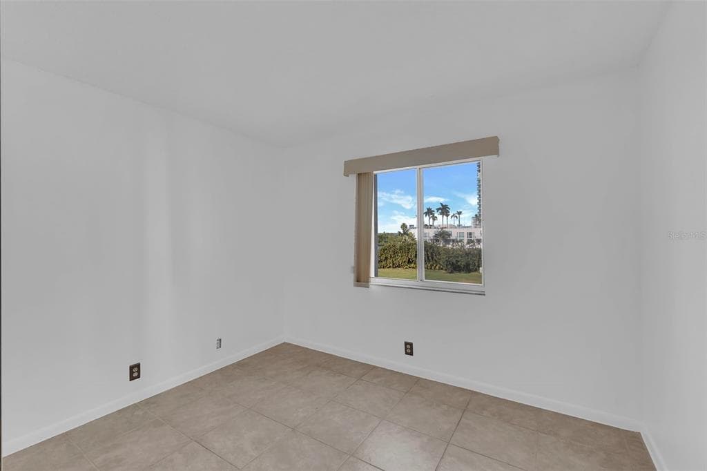 2875 PALM BEACH BOULEVARD 205 photo 12