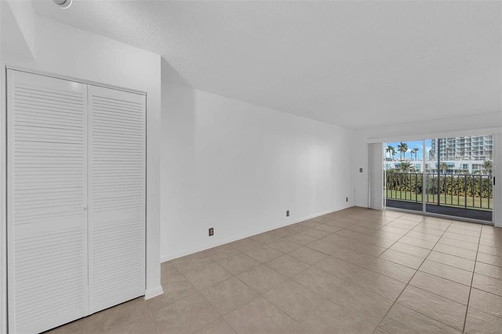2875 PALM BEACH BOULEVARD #205 5