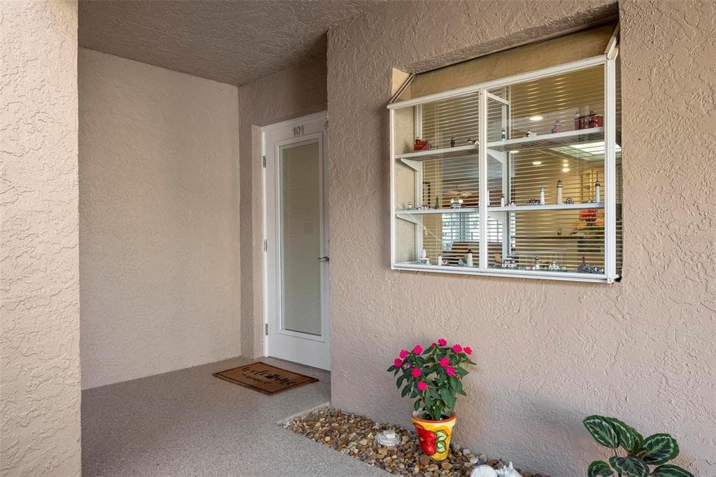 4206 SE 20TH PLACE #101 4