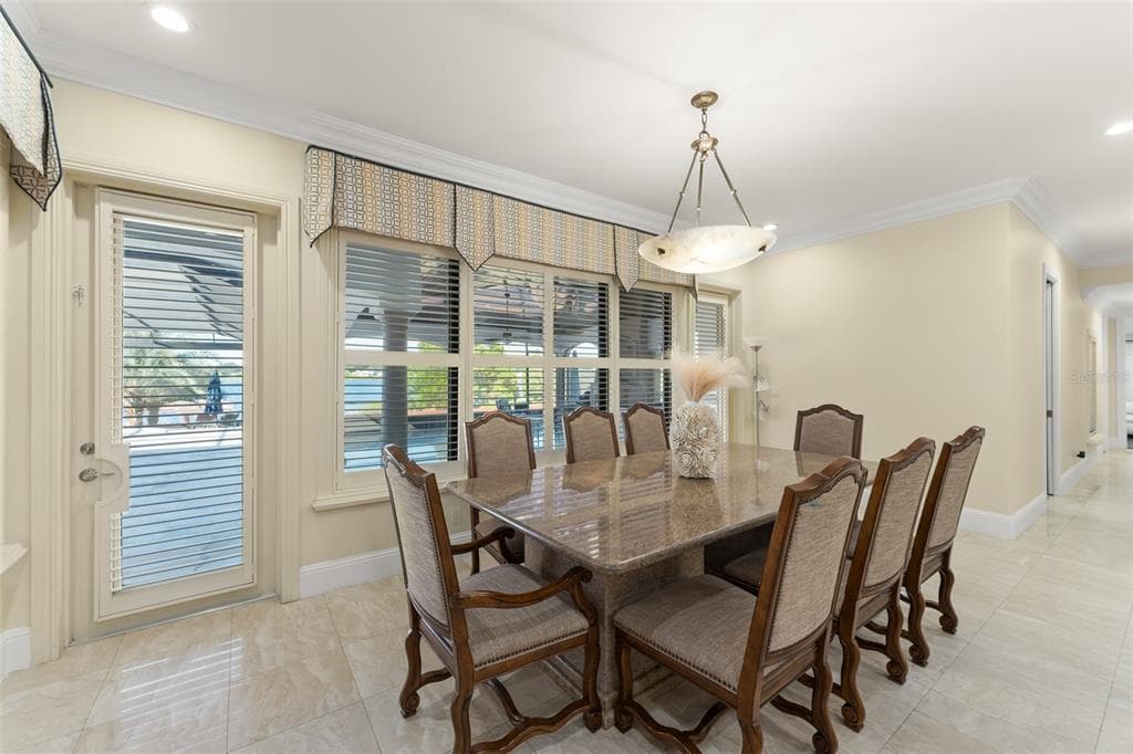 9575 WESTOVER ROBERTS ROAD photo 17