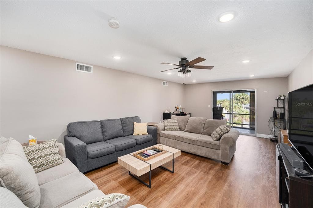 90 S HIGHLAND AVENUE 1201 photo 6