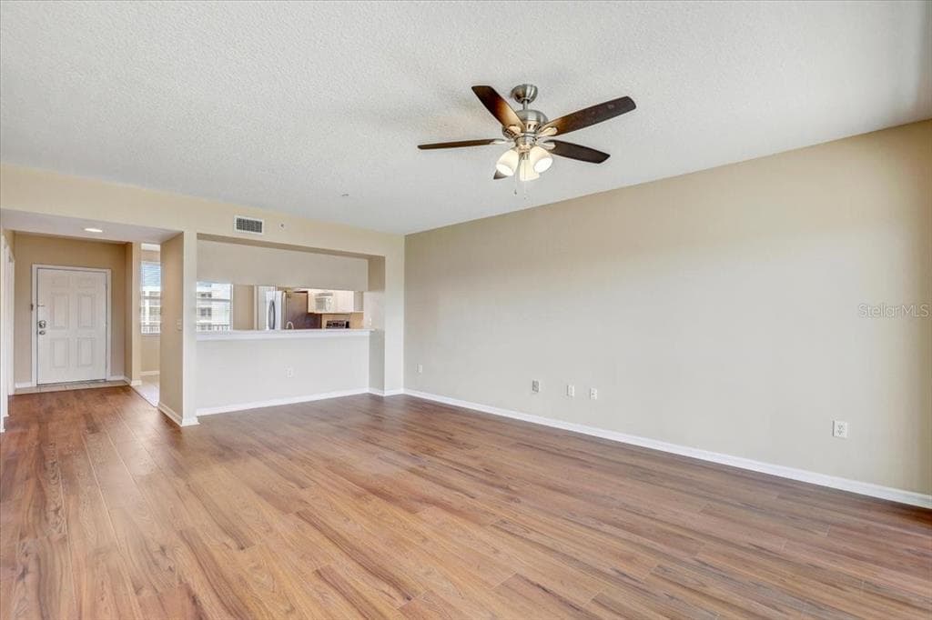 1200 COUNTRY CLUB DRIVE 3405 photo 10
