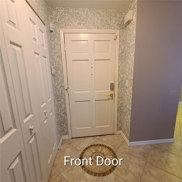 220 BUTTONWOOD CIRCLE 220 photo 4