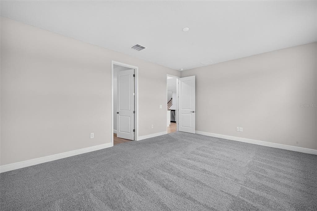 12927 PIERCE STREET photo 23