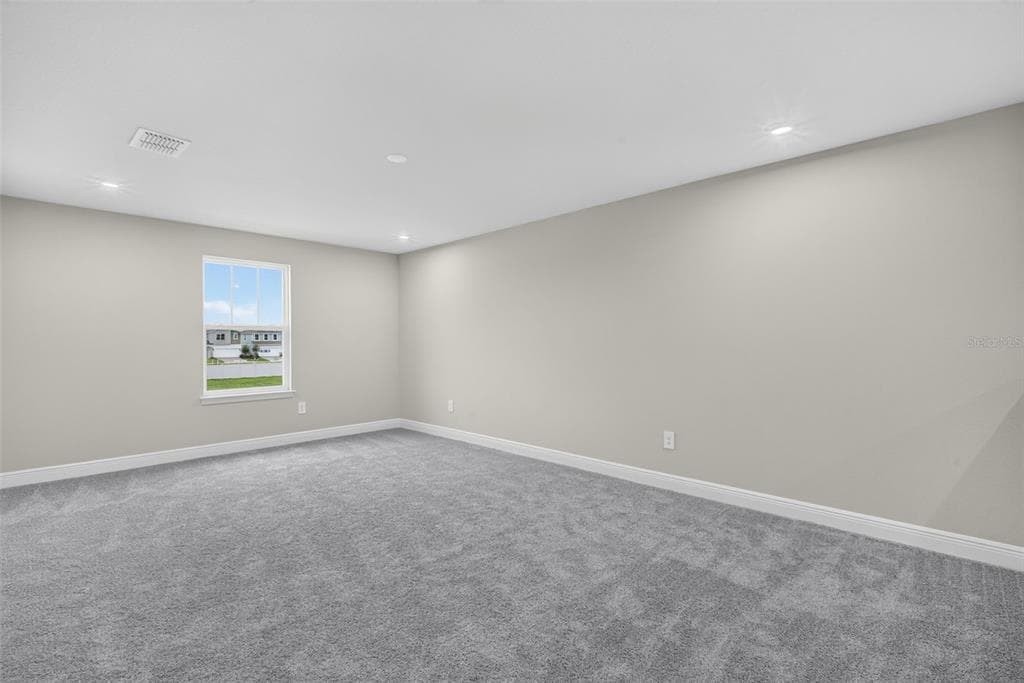 12927 PIERCE STREET photo 21