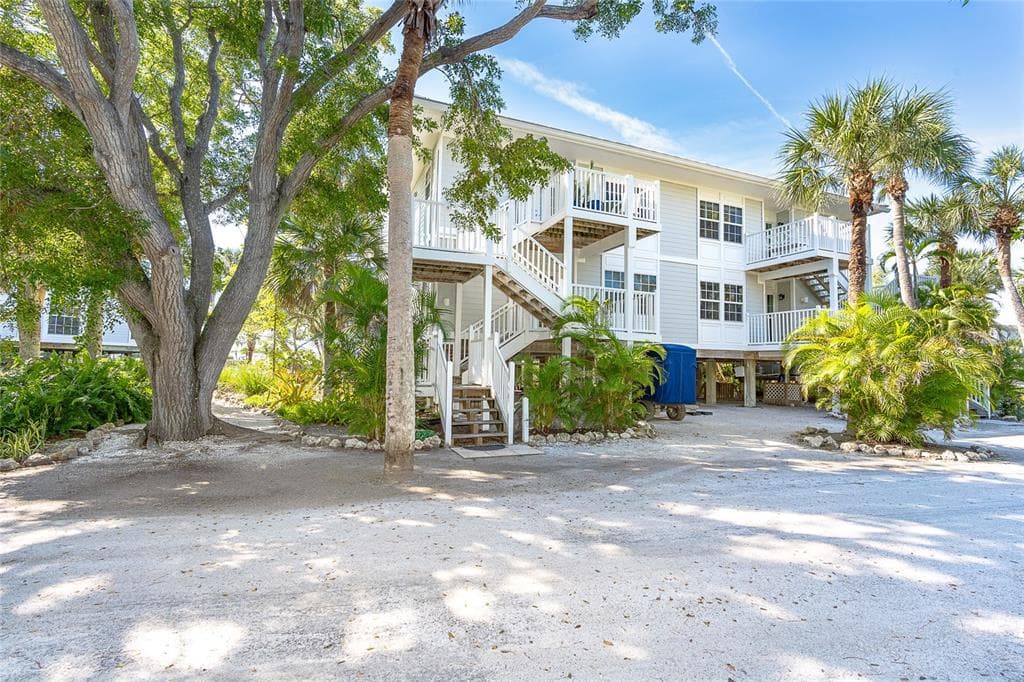 7536 PALM ISLAND DRIVE S 1524 photo 2