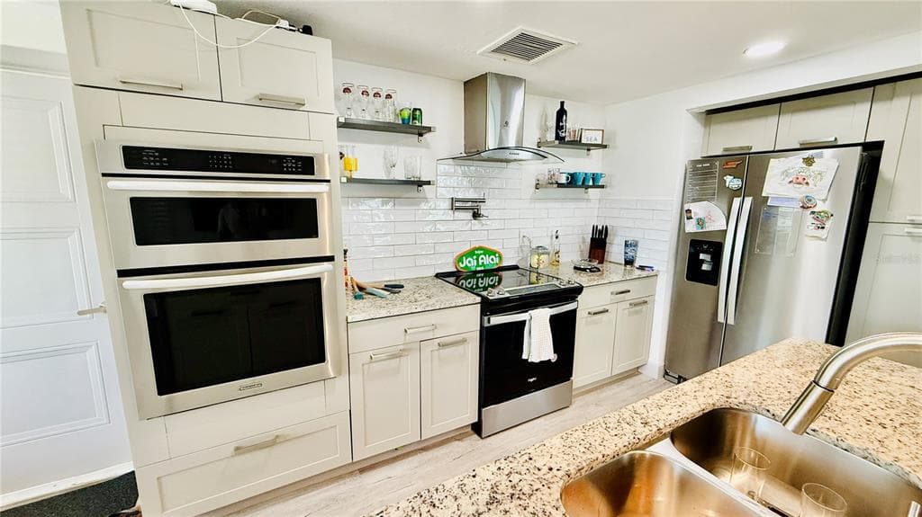 4926 BLUE HERON DRIVE photo 6