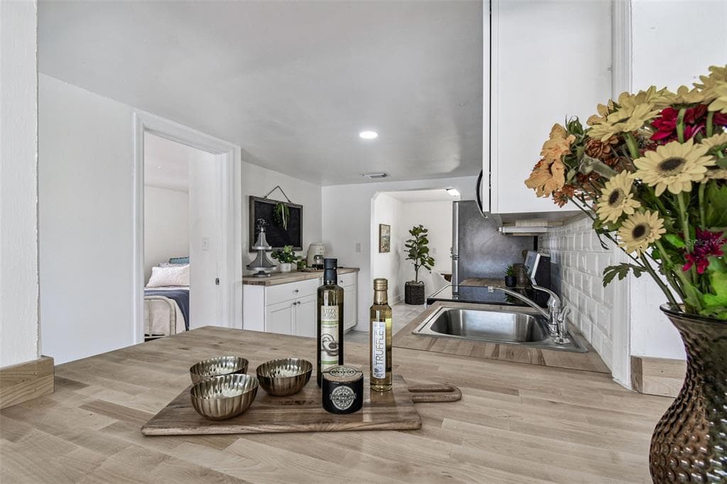 13711 ALLYN DRIVE photo 8