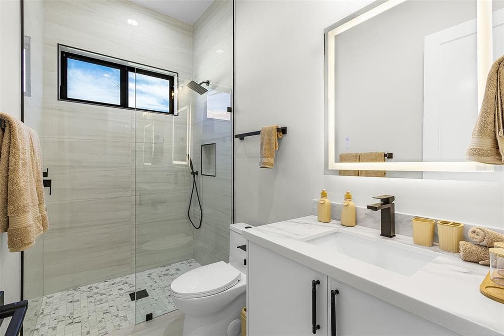 10438 ATENIA STREET photo 19
